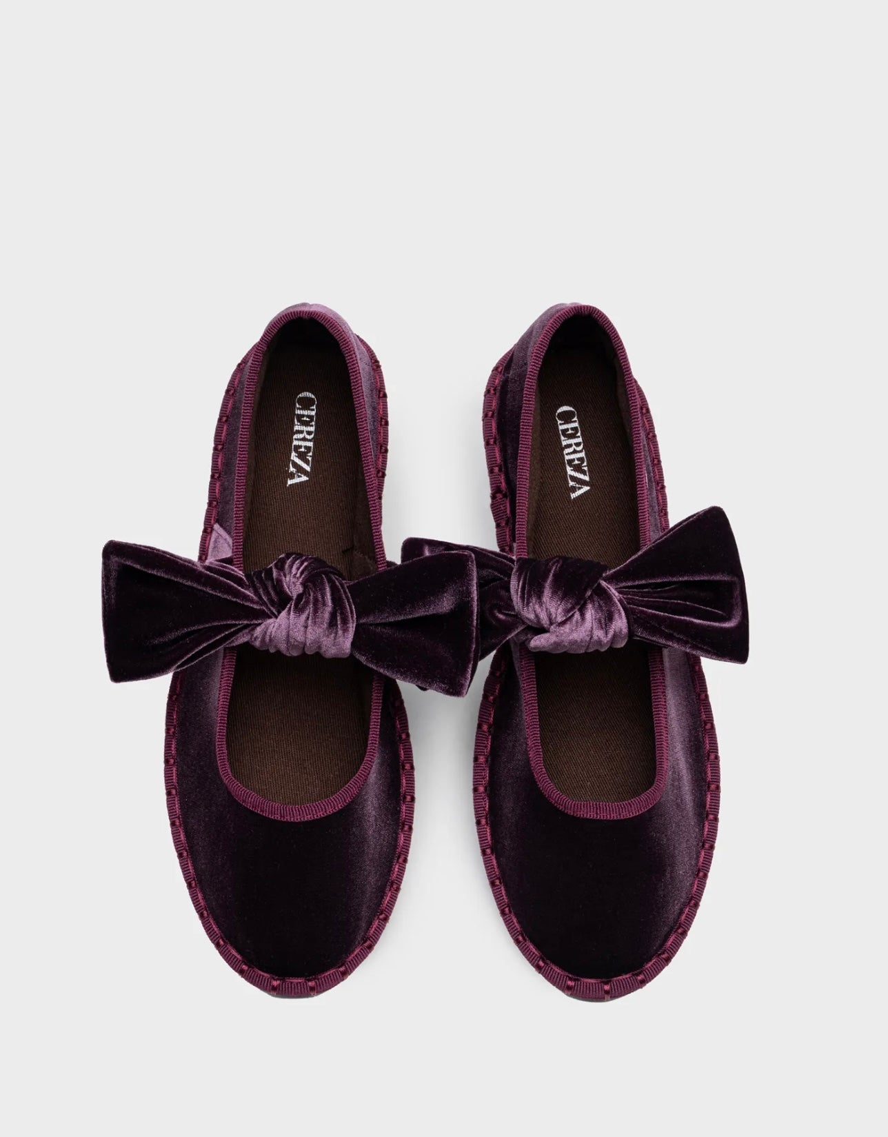 Bailarina lazo berenjena